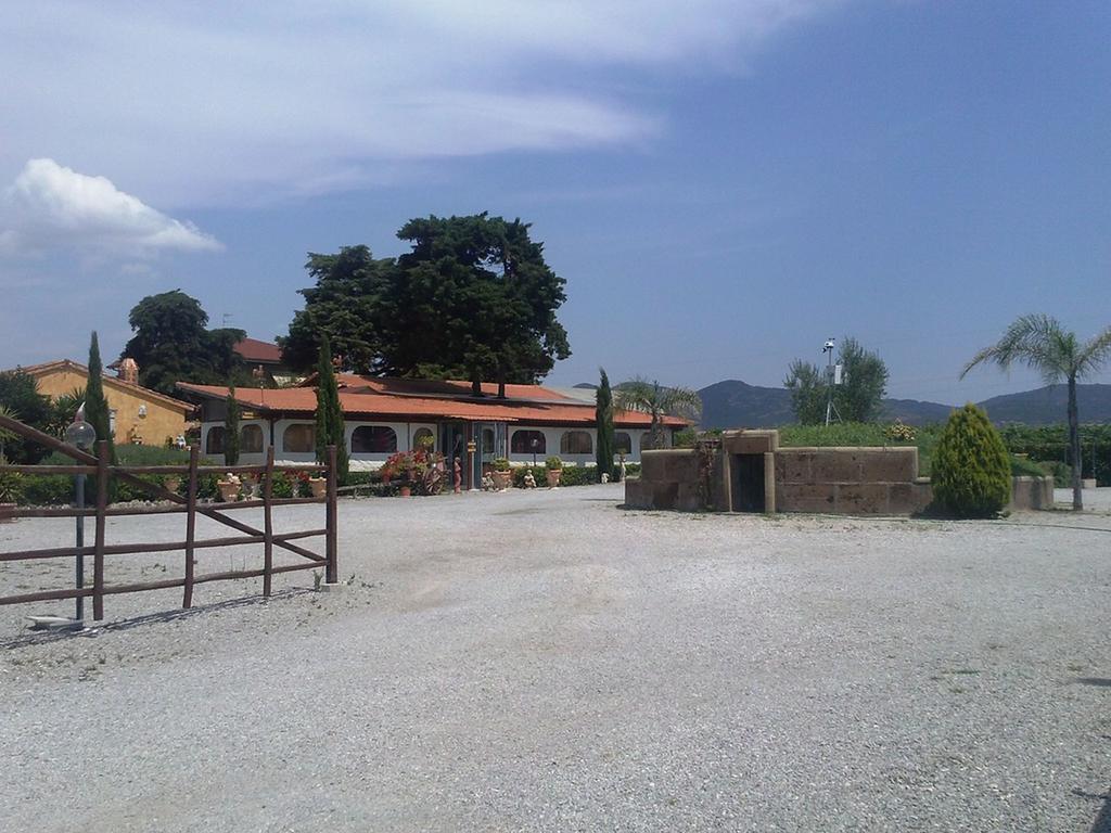 Agriturismo Borgo Dell'Aschetto Marina di Cerveteri Eksteriør billede